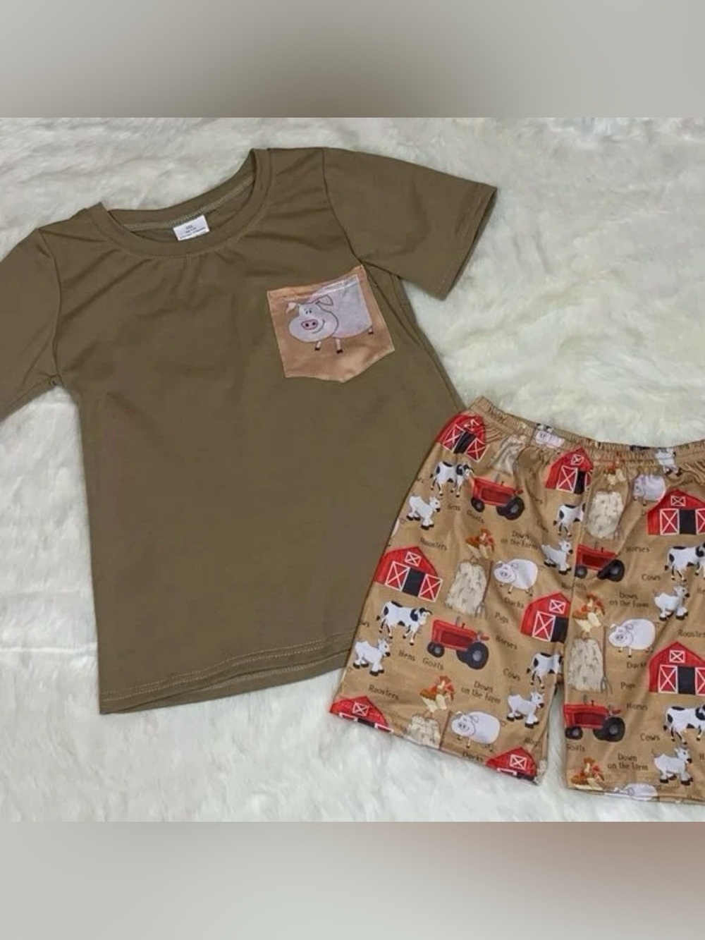 NWT Boutique Boy's Farm Animals Outfit